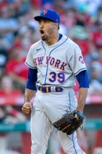 images - 2025-06-12T205532.718