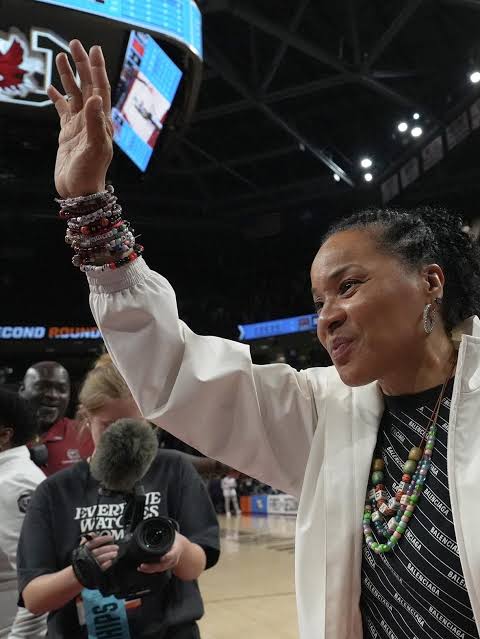 images - 2026-04-24T005740.361